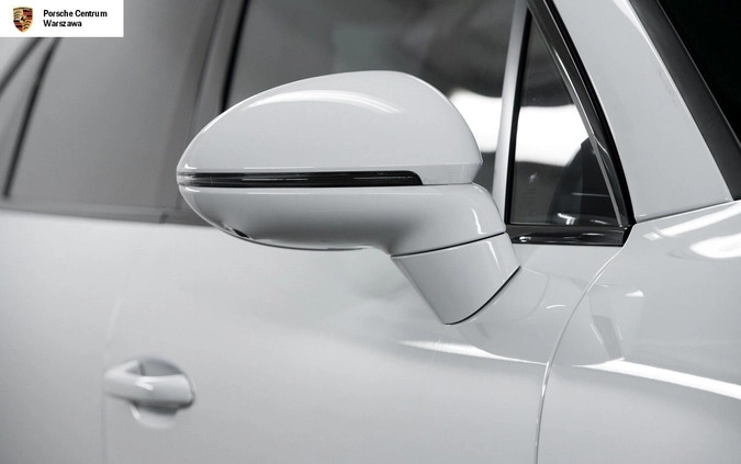 Porsche Cayenne cena 991489 przebieg: 1, rok produkcji 2023 z Warszawa małe 232